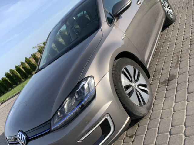 Сірий Фольксваген e-Golf, об'ємом двигуна 0 л та пробігом 91 тис. км за 13800 $, фото 1 на Automoto.ua