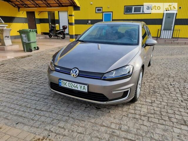 Сірий Фольксваген e-Golf, об'ємом двигуна 0 л та пробігом 145 тис. км за 11200 $, фото 1 на Automoto.ua