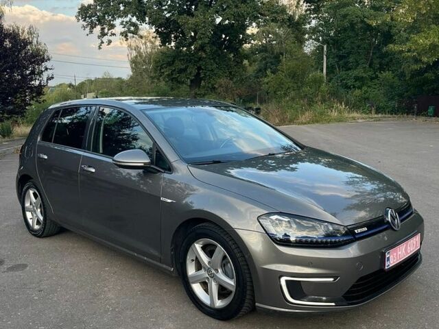 Сірий Фольксваген e-Golf, об'ємом двигуна 0 л та пробігом 118 тис. км за 7850 $, фото 1 на Automoto.ua