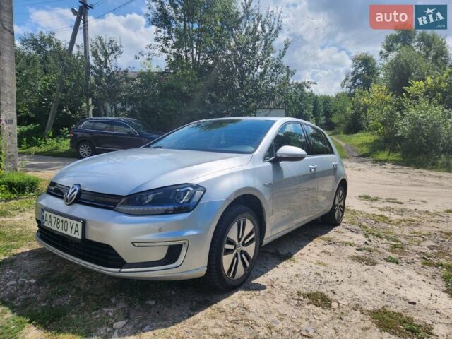 Серый Фольксваген e-Golf, объемом двигателя 0 л и пробегом 140 тыс. км за 10200 $, фото 1 на Automoto.ua