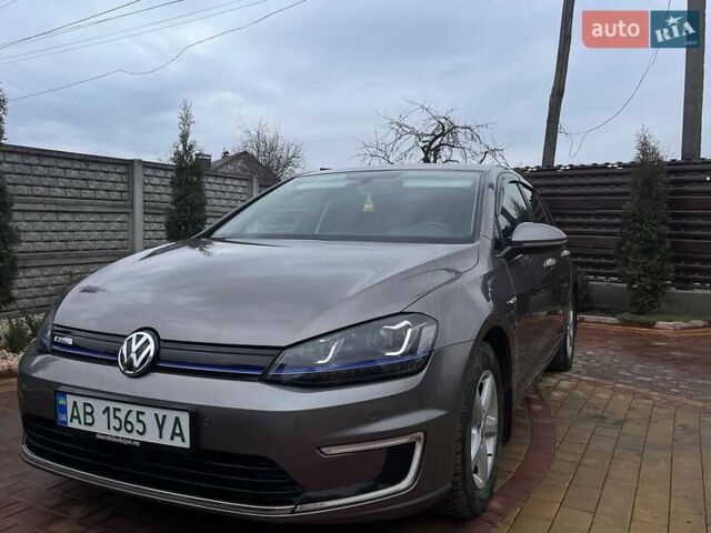 Сірий Фольксваген e-Golf, об'ємом двигуна 0 л та пробігом 141 тис. км за 9800 $, фото 1 на Automoto.ua