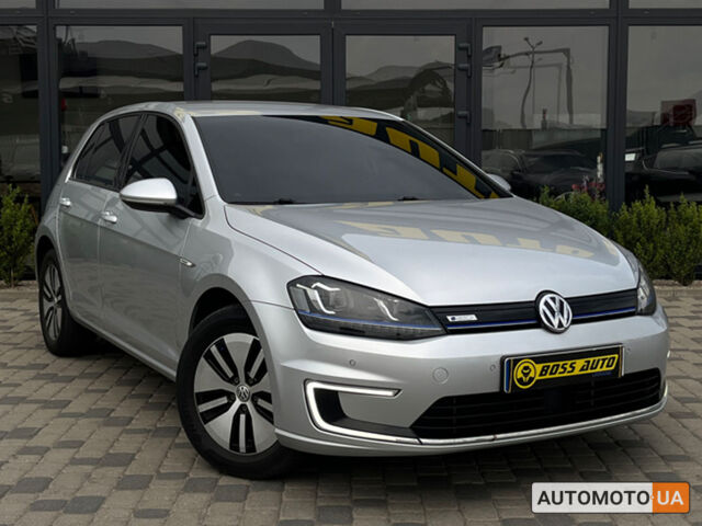 Серый Фольксваген e-Golf, объемом двигателя 24 л и пробегом 128 тыс. км за 10500 $, фото 1 на Automoto.ua