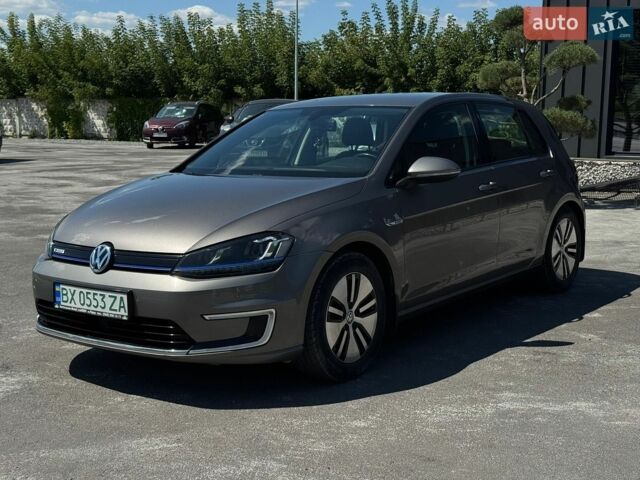 Серый Фольксваген e-Golf, объемом двигателя 0 л и пробегом 170 тыс. км за 8700 $, фото 1 на Automoto.ua