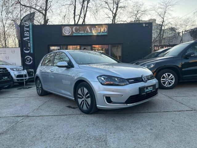 Сірий Фольксваген e-Golf, об'ємом двигуна 0 л та пробігом 83 тис. км за 11700 $, фото 1 на Automoto.ua