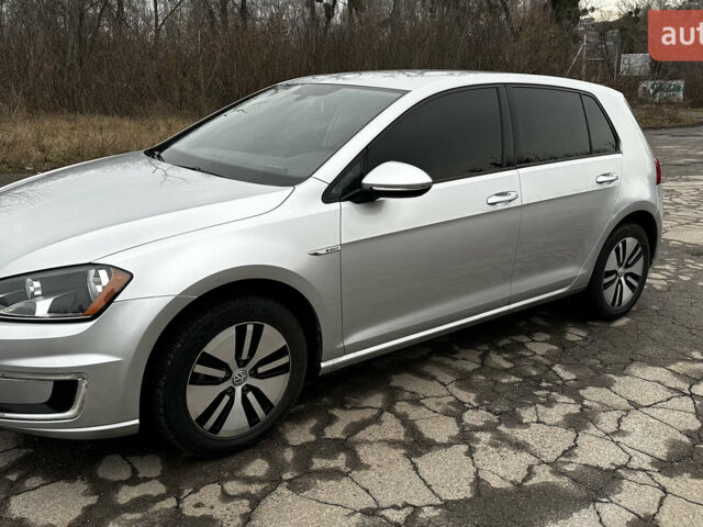 Сірий Фольксваген e-Golf, об'ємом двигуна 0 л та пробігом 67 тис. км за 11500 $, фото 1 на Automoto.ua
