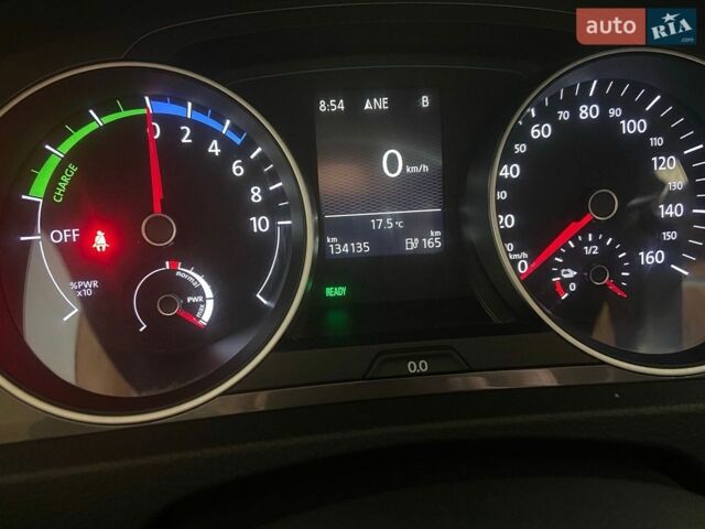 Серый Фольксваген e-Golf, объемом двигателя 0 л и пробегом 134 тыс. км за 8500 $, фото 1 на Automoto.ua