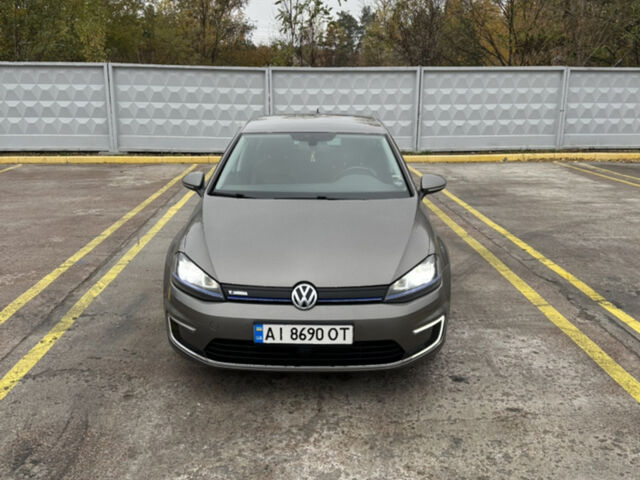 Сірий Фольксваген e-Golf, об'ємом двигуна 0 л та пробігом 180 тис. км за 8400 $, фото 1 на Automoto.ua