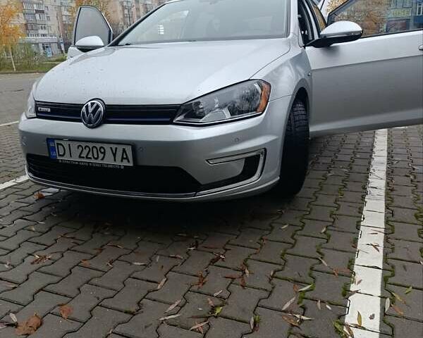 Сірий Фольксваген e-Golf, об'ємом двигуна 0 л та пробігом 111 тис. км за 7700 $, фото 1 на Automoto.ua