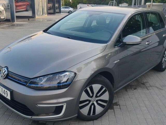Сірий Фольксваген e-Golf, об'ємом двигуна 0 л та пробігом 117 тис. км за 9000 $, фото 1 на Automoto.ua
