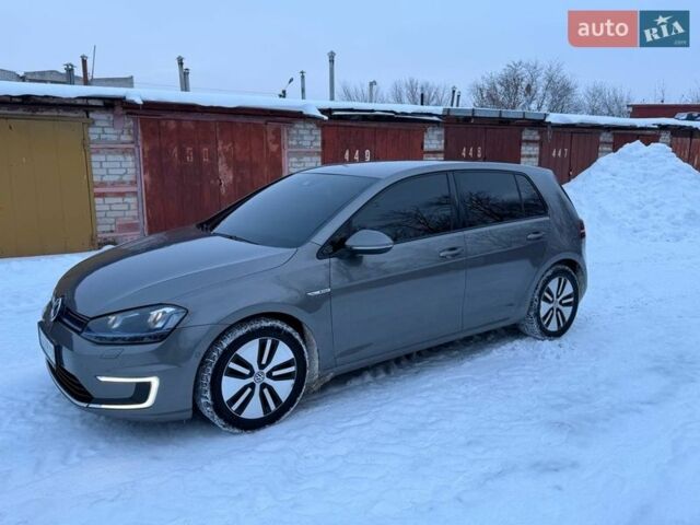 Сірий Фольксваген e-Golf, об'ємом двигуна 0 л та пробігом 120 тис. км за 11000 $, фото 1 на Automoto.ua