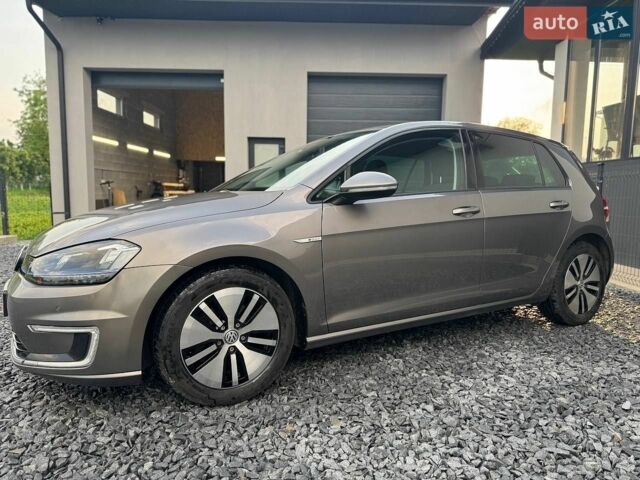 Сірий Фольксваген e-Golf, об'ємом двигуна 0 л та пробігом 188 тис. км за 7800 $, фото 1 на Automoto.ua