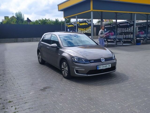 Сірий Фольксваген e-Golf, об'ємом двигуна 0 л та пробігом 111 тис. км за 12700 $, фото 1 на Automoto.ua