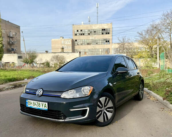 Сірий Фольксваген e-Golf, об'ємом двигуна 0 л та пробігом 165 тис. км за 8000 $, фото 1 на Automoto.ua