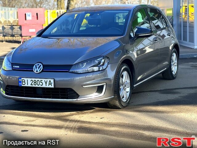 Сірий Фольксваген e-Golf, об'ємом двигуна 24 л та пробігом 102 тис. км за 10200 $, фото 1 на Automoto.ua