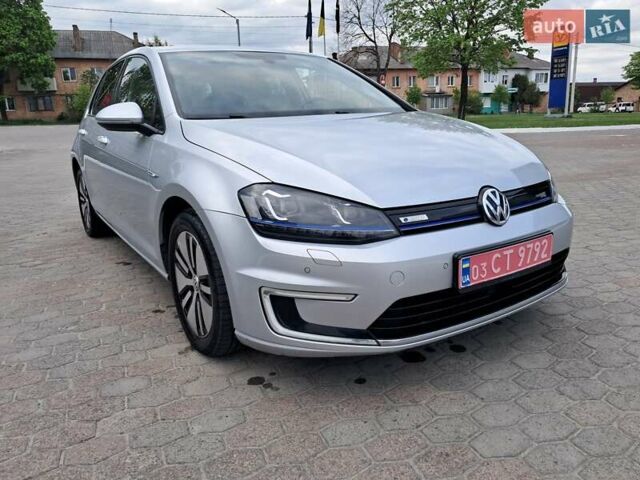 Серый Фольксваген e-Golf, объемом двигателя 0 л и пробегом 157 тыс. км за 9400 $, фото 1 на Automoto.ua
