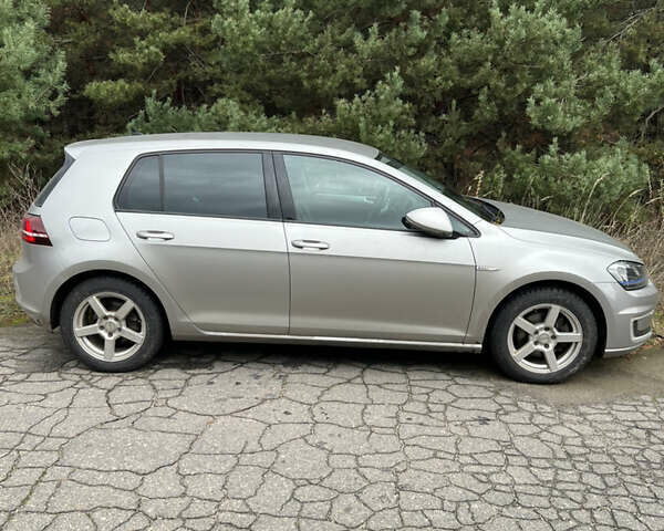 Серый Фольксваген e-Golf, объемом двигателя 0 л и пробегом 85 тыс. км за 12300 $, фото 1 на Automoto.ua