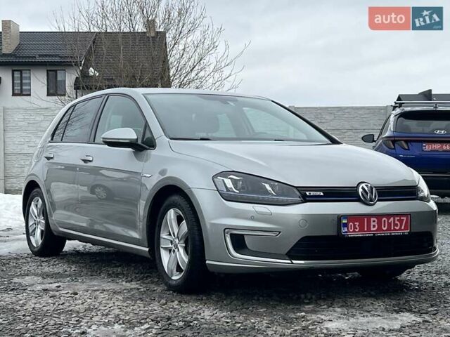 Серый Фольксваген e-Golf, объемом двигателя 0 л и пробегом 127 тыс. км за 7950 $, фото 1 на Automoto.ua