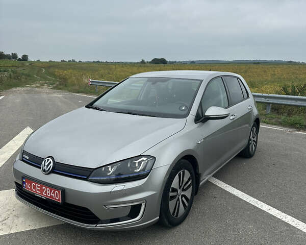 Серый Фольксваген e-Golf, объемом двигателя 0 л и пробегом 134 тыс. км за 9450 $, фото 1 на Automoto.ua