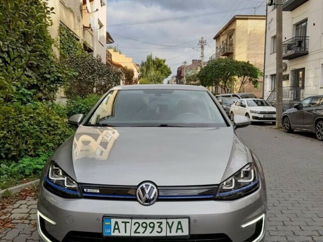 Сірий Фольксваген e-Golf, об'ємом двигуна 0 л та пробігом 100 тис. км за 12000 $, фото 1 на Automoto.ua