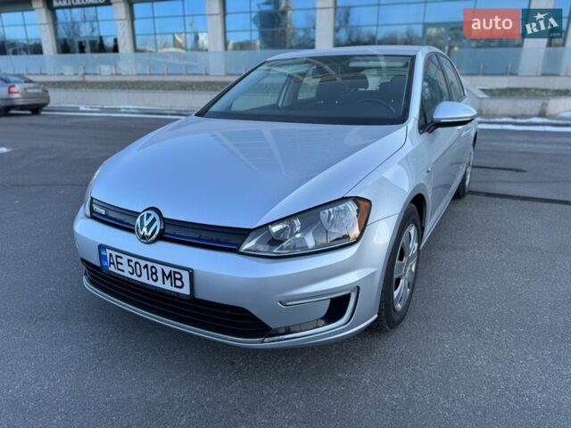 Сірий Фольксваген e-Golf, об'ємом двигуна 0 л та пробігом 101 тис. км за 8999 $, фото 1 на Automoto.ua