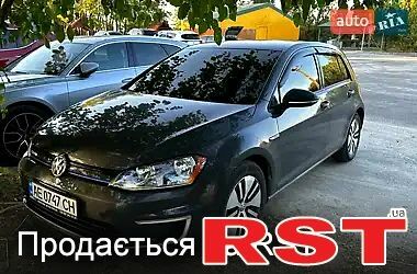 Сірий Фольксваген e-Golf, об'ємом двигуна 0 л та пробігом 145 тис. км за 10900 $, фото 1 на Automoto.ua