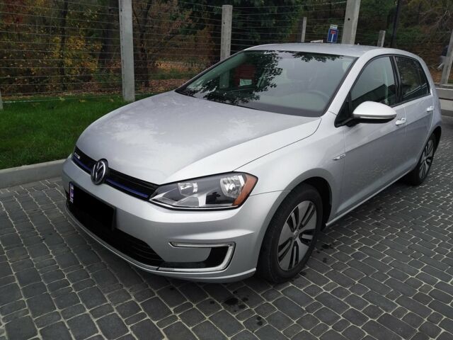 Сірий Фольксваген e-Golf, об'ємом двигуна 0 л та пробігом 56 тис. км за 14999 $, фото 1 на Automoto.ua
