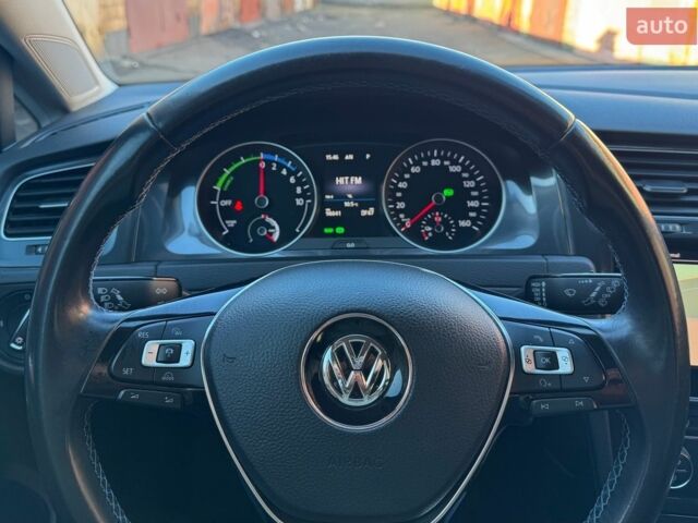 Сірий Фольксваген e-Golf, об'ємом двигуна 0 л та пробігом 98 тис. км за 13000 $, фото 1 на Automoto.ua