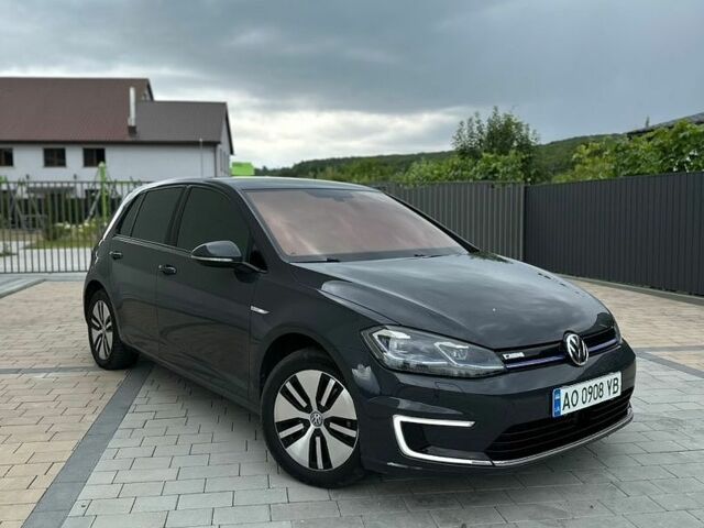Серый Фольксваген e-Golf, объемом двигателя 0 л и пробегом 85 тыс. км за 14400 $, фото 1 на Automoto.ua