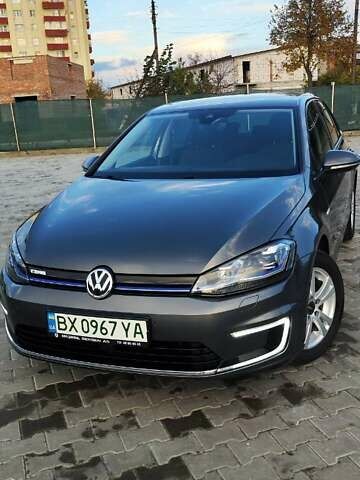 Сірий Фольксваген e-Golf, об'ємом двигуна 0 л та пробігом 91 тис. км за 15100 $, фото 1 на Automoto.ua