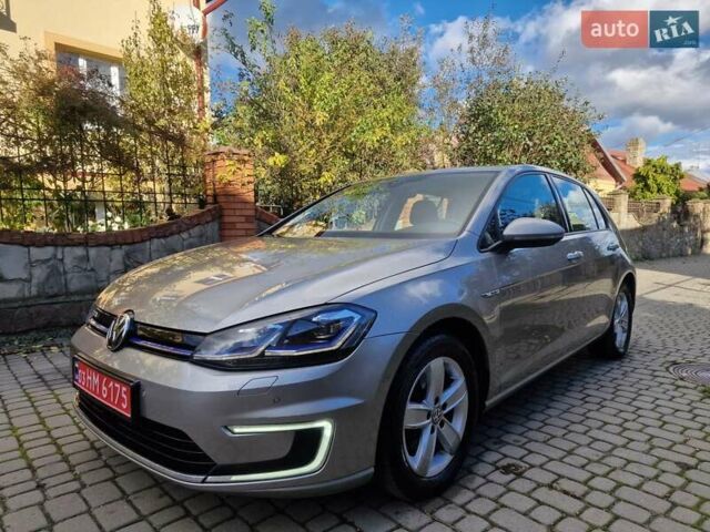 Серый Фольксваген e-Golf, объемом двигателя 0 л и пробегом 133 тыс. км за 12200 $, фото 1 на Automoto.ua