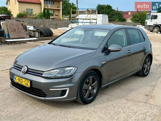 Сірий Фольксваген e-Golf, об'ємом двигуна 0 л та пробігом 165 тис. км за 11700 $, фото 1 на Automoto.ua