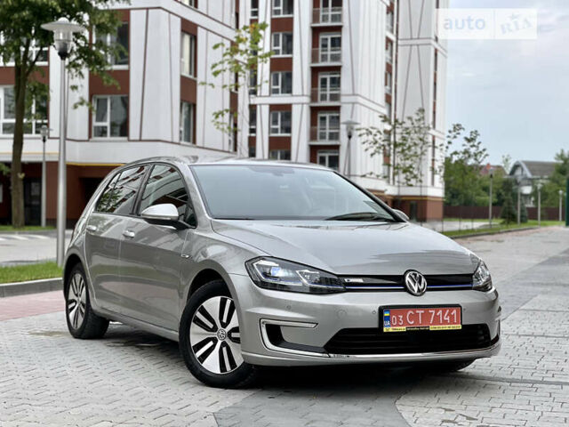 Серый Фольксваген e-Golf, объемом двигателя 0 л и пробегом 206 тыс. км за 15950 $, фото 1 на Automoto.ua