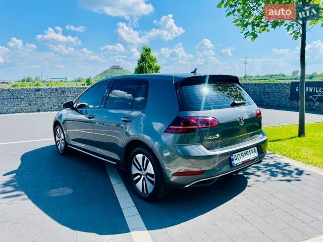 Серый Фольксваген e-Golf, объемом двигателя 0 л и пробегом 143 тыс. км за 13200 $, фото 1 на Automoto.ua