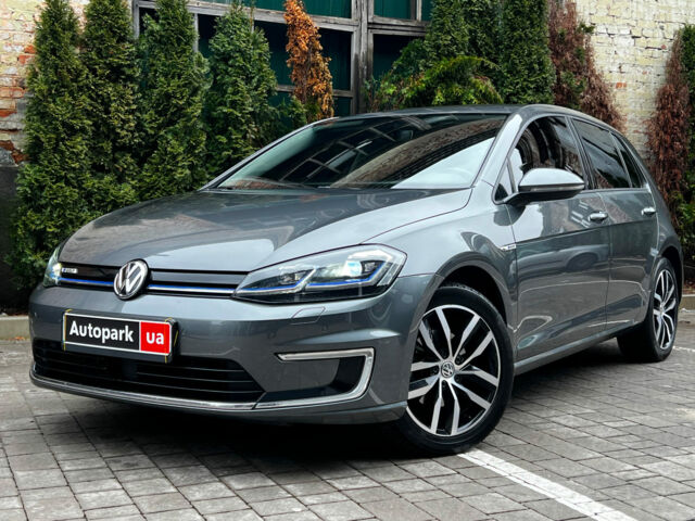 Сірий Фольксваген e-Golf, об'ємом двигуна 0 л та пробігом 66 тис. км за 16290 $, фото 1 на Automoto.ua