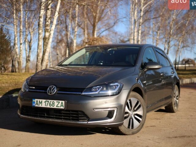 Серый Фольксваген e-Golf, объемом двигателя 0 л и пробегом 146 тыс. км за 15499 $, фото 1 на Automoto.ua