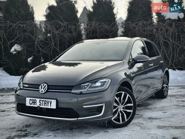 Сірий Фольксваген e-Golf, об'ємом двигуна 0 л та пробігом 115 тис. км за 12600 $, фото 1 на Automoto.ua