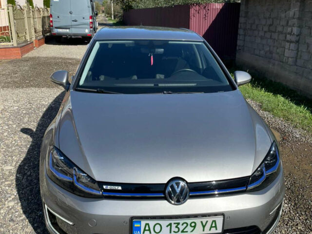 Сірий Фольксваген e-Golf, об'ємом двигуна 0 л та пробігом 123 тис. км за 13500 $, фото 1 на Automoto.ua