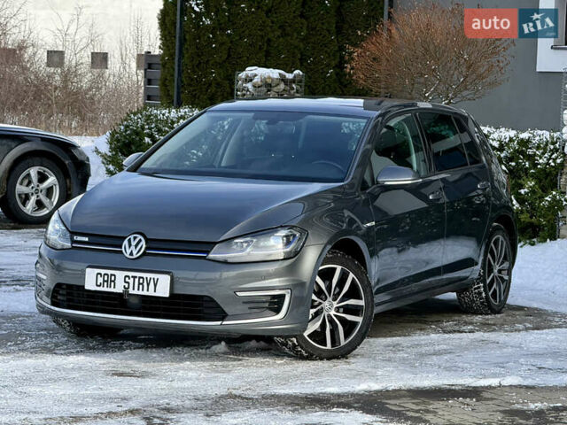 Серый Фольксваген e-Golf, объемом двигателя 0 л и пробегом 115 тыс. км за 12600 $, фото 1 на Automoto.ua