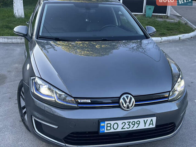 Серый Фольксваген e-Golf, объемом двигателя 0 л и пробегом 135 тыс. км за 13200 $, фото 1 на Automoto.ua