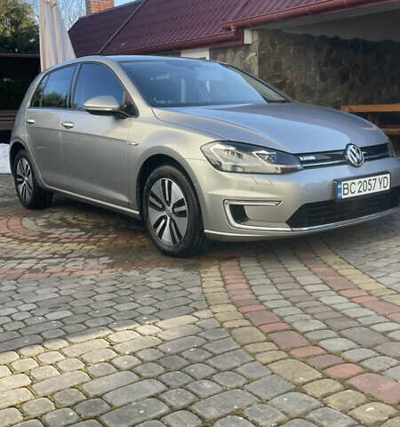 Сірий Фольксваген e-Golf, об'ємом двигуна 0 л та пробігом 115 тис. км за 12700 $, фото 1 на Automoto.ua