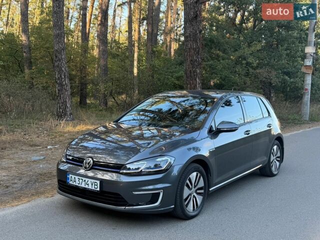 Сірий Фольксваген e-Golf, об'ємом двигуна 0 л та пробігом 99 тис. км за 14000 $, фото 1 на Automoto.ua