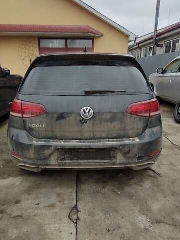 Серый Фольксваген e-Golf, объемом двигателя 0 л и пробегом 60 тыс. км за 5500 $, фото 1 на Automoto.ua
