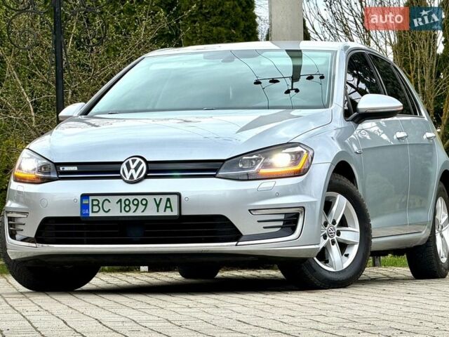 Серый Фольксваген e-Golf, объемом двигателя 0 л и пробегом 69 тыс. км за 13995 $, фото 1 на Automoto.ua