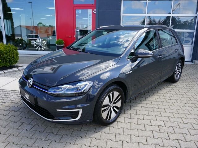 Сірий Фольксваген e-Golf, об'ємом двигуна 0 л та пробігом 12 тис. км за 29653 $, фото 1 на Automoto.ua