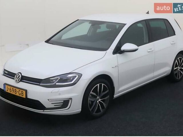 Сірий Фольксваген e-Golf, об'ємом двигуна 0 л та пробігом 97 тис. км за 15200 $, фото 1 на Automoto.ua