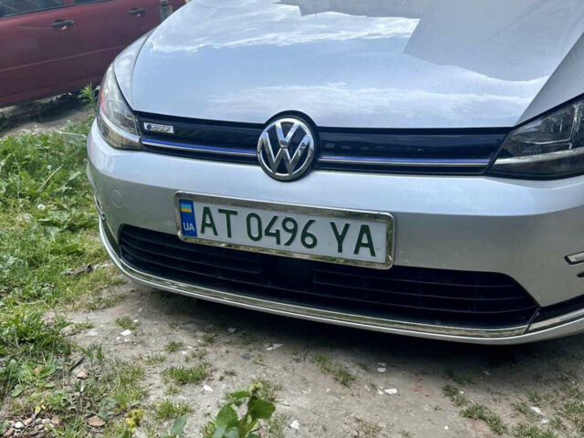 Сірий Фольксваген e-Golf, об'ємом двигуна 0 л та пробігом 55 тис. км за 15500 $, фото 1 на Automoto.ua