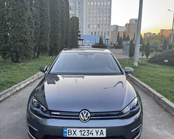 Сірий Фольксваген e-Golf, об'ємом двигуна 0 л та пробігом 75 тис. км за 14750 $, фото 1 на Automoto.ua