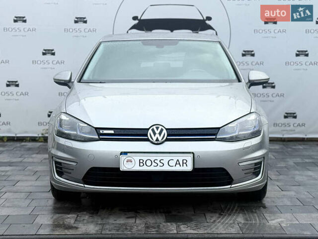 Серый Фольксваген e-Golf, объемом двигателя 0 л и пробегом 90 тыс. км за 14500 $, фото 1 на Automoto.ua