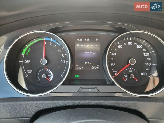 Сірий Фольксваген e-Golf, об'ємом двигуна 0 л та пробігом 18 тис. км за 23500 $, фото 1 на Automoto.ua