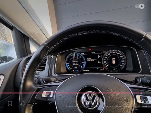Серый Фольксваген e-Golf, объемом двигателя 0 л и пробегом 196 тыс. км за 12500 $, фото 1 на Automoto.ua